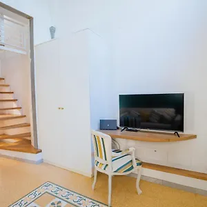 Fiesolana - Sant'ambrogio Neighbourhood Apartment