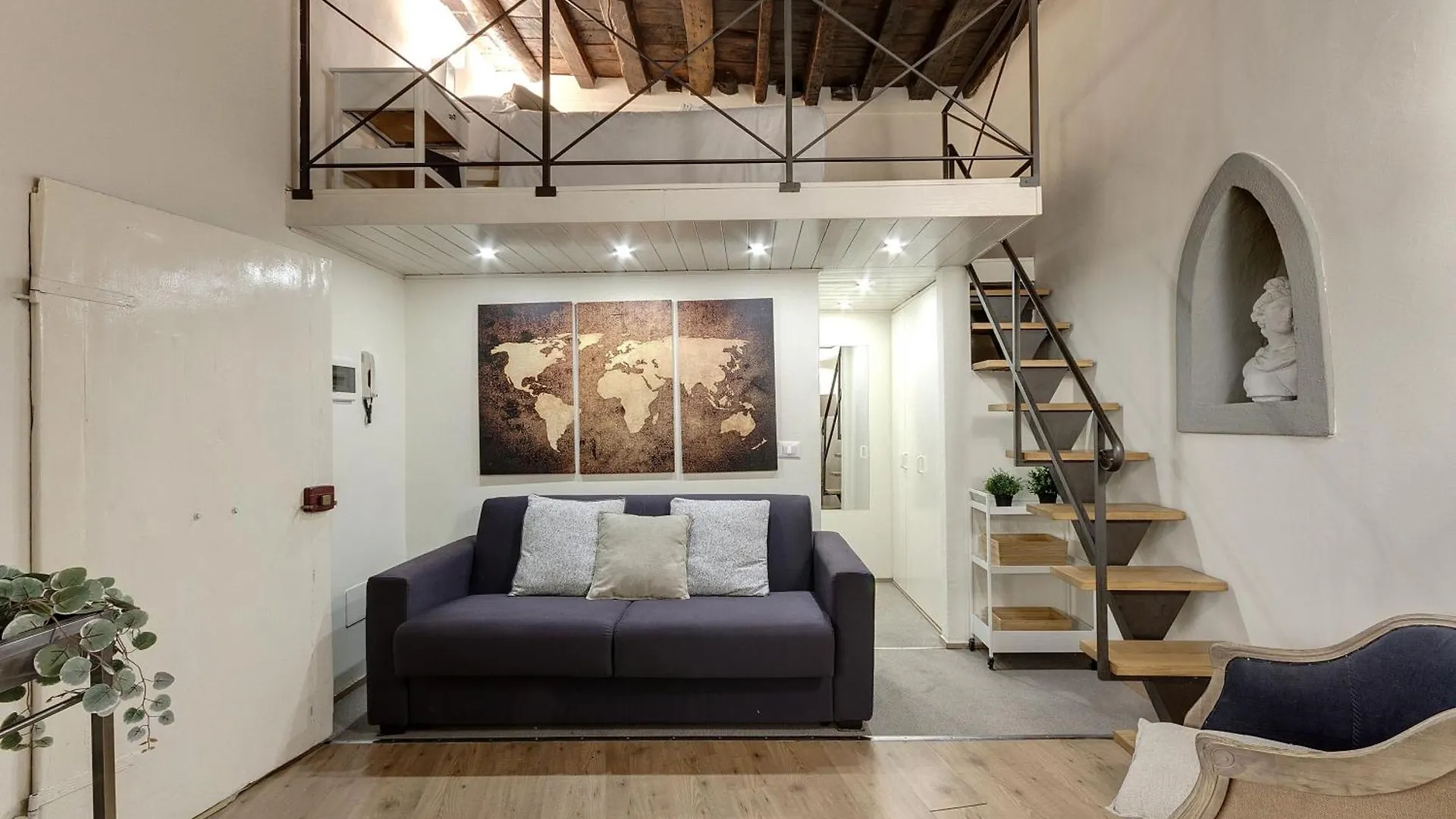 Charlie'S Apartments By Mamo Florencia