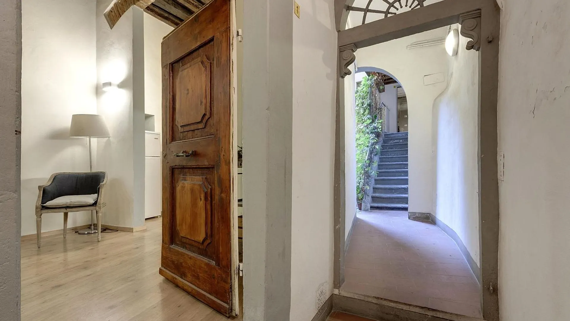 Charlie'S Apartments By Mamo Florence