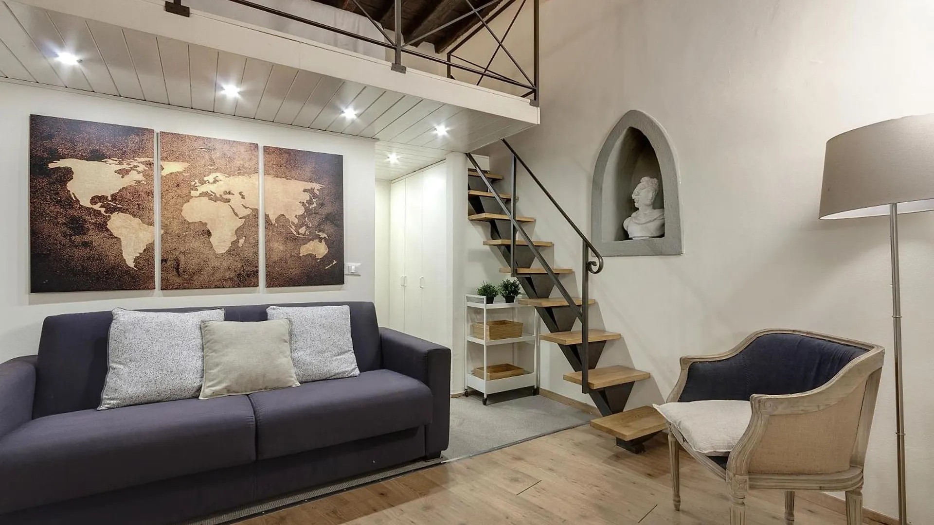 Charlie'S Apartments By Mamo Florencia